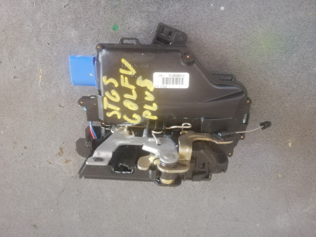 Broasca usa stanga spate VW Golf 5 Plus 1.6 FSI 115 cai motor BLF an 2007 7l0839015