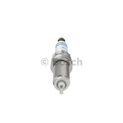 Bujie incandescenta 0 242 145 541 BOSCH pentru Bmw Seria 6 Bmw Seria 5 Bmw Seria 1 Bmw X1 Bmw Z4 Bmw X3 Bmw X5 Bmw Seria 4 Bmw Seria 3 Bmw Seria 7 Bmw Seria 2 Bmw X4 Bmw X6