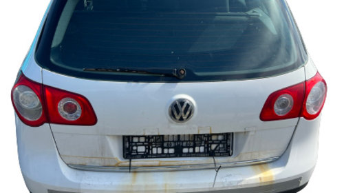 Buson rezervor Volkswagen VW Passat B6 [