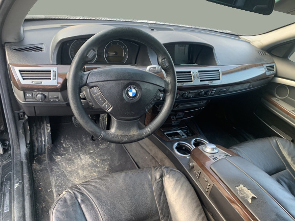 Buson vas lichid parbriz BMW Seria 7 E65