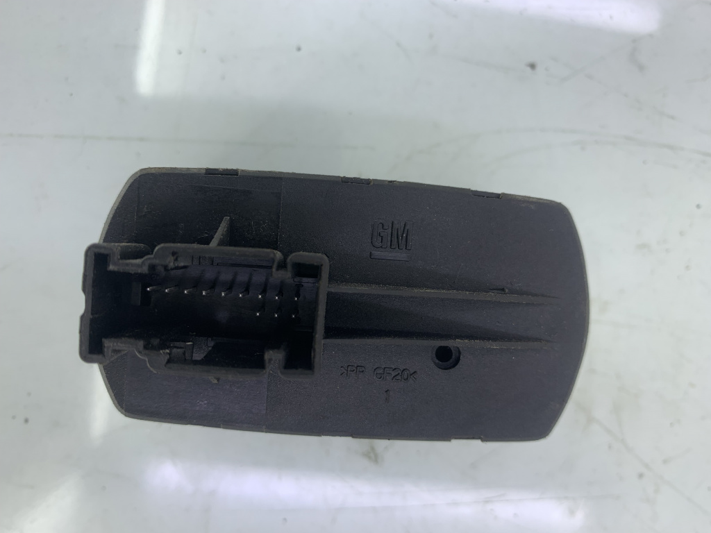 Butoane comanda geamuri sofer Opel CORSA
