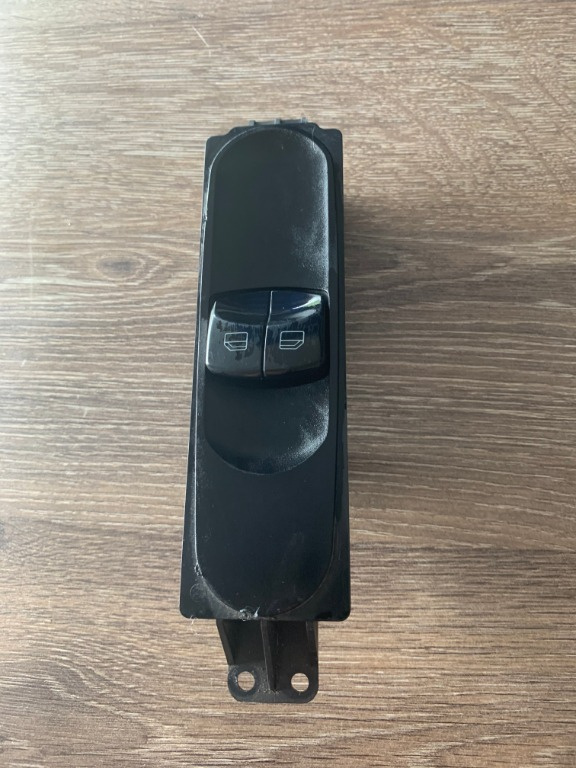 Butoane comenzi geamuri Mercedes Sprinter A9065451013 A 906 545 10 13