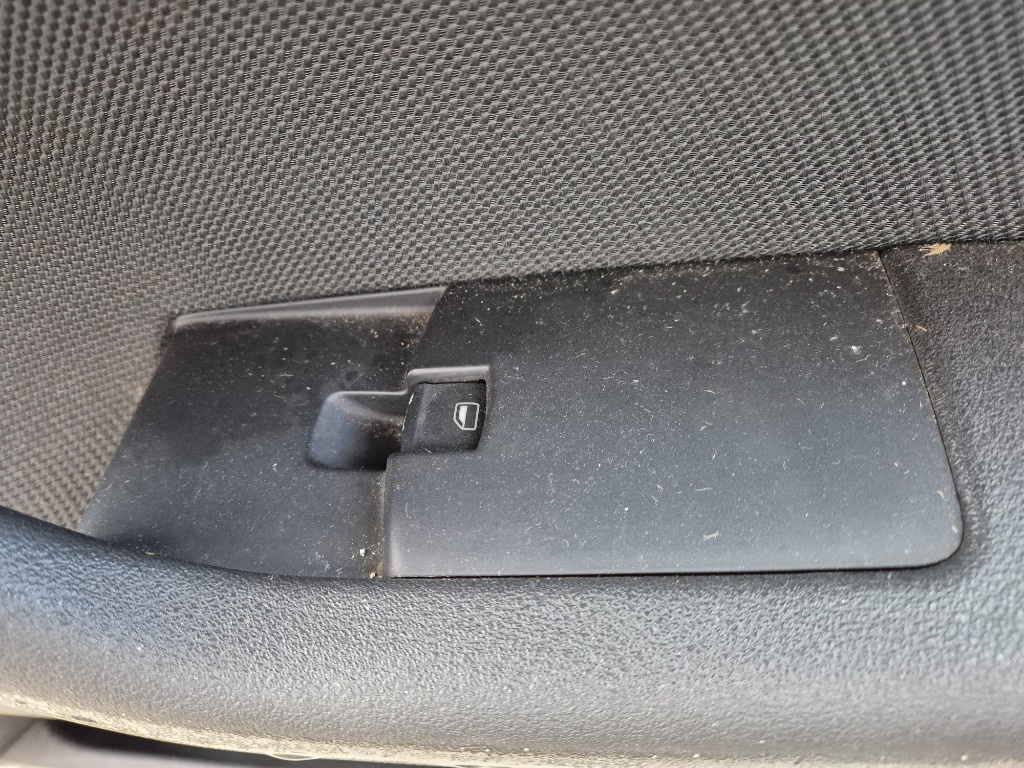 Butoane geamuri audi a3 8p din 2008