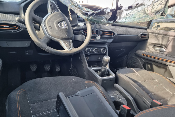Butoane geamuri electrice Dacia Sandero 