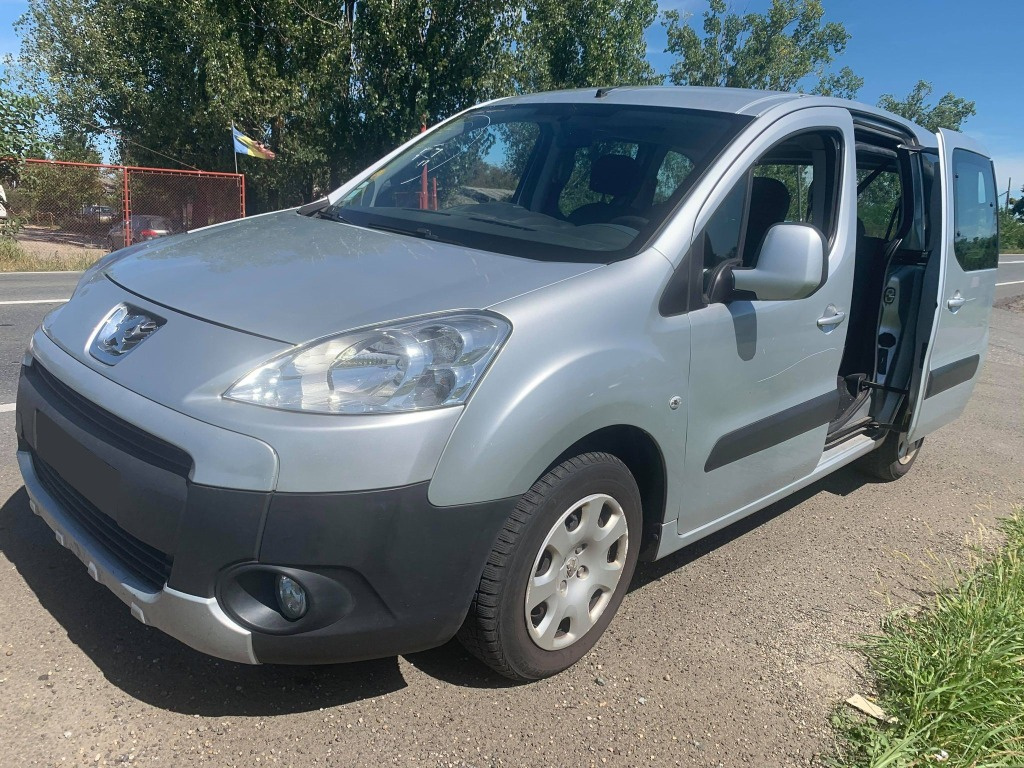 Butoane geamuri electrice Peugeot Partner 2011 MONOVOLUM (PERSOANE) 1.6 HDI