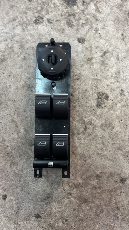 Butoane geamuri Ford Kuga 2
