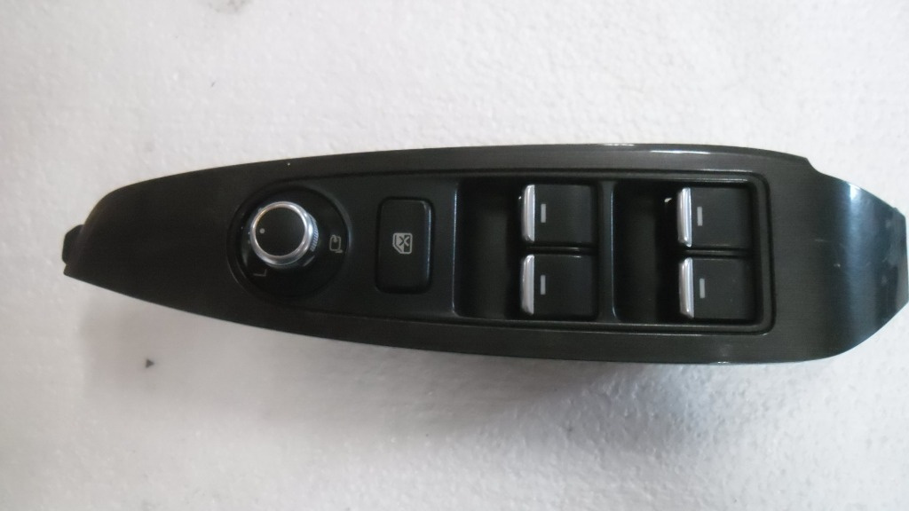 Butoane geamuri Mazda CX 5 2014