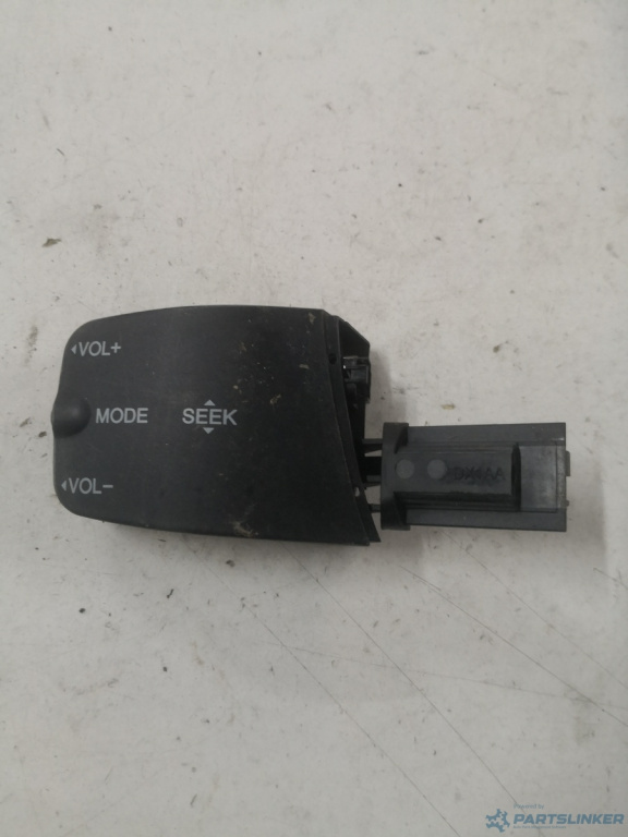 Butoane radio FORD FOCUS II (DA_, HCP, DP) [ 2004 - 2013 ] OEM 3m5t14k14