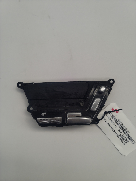 Butoane reglaj scaun dreapta fata Mercedes-benz S-class W221 an 2008 cod piesa a2218708558
