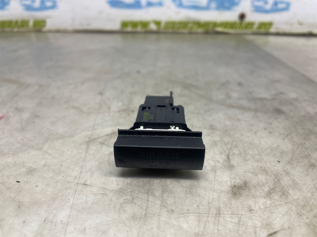 Buton airbag Skoda Octavia 2 [2004 - 2008] 2.0 tdi