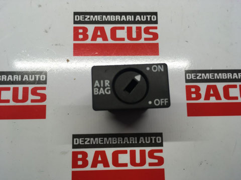 Buton airbag VW Golf 5 cod: 1k0919237