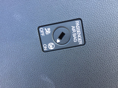 Buton airbag VW Passat B8 5Q0919237 5Q0 919 237
