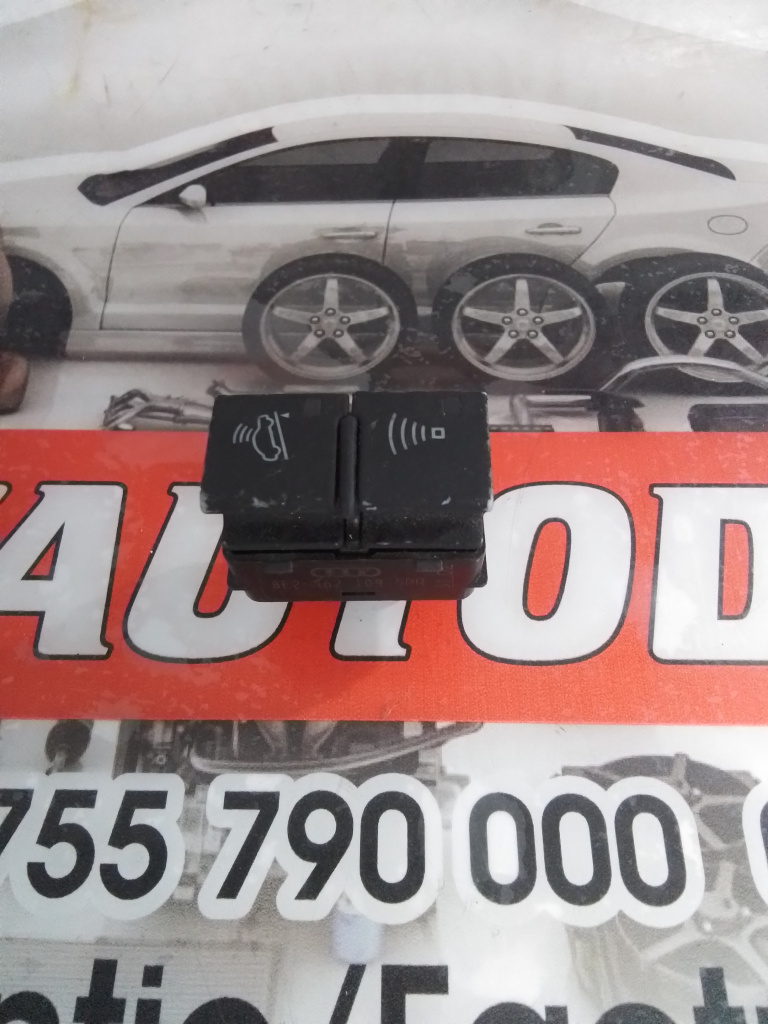 Buton alarma Audi A4 B7 1.8 Benzina 2003, 8E2962109