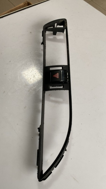 Buton avarie cu rama Audi A6 C7 cod 4g0941509