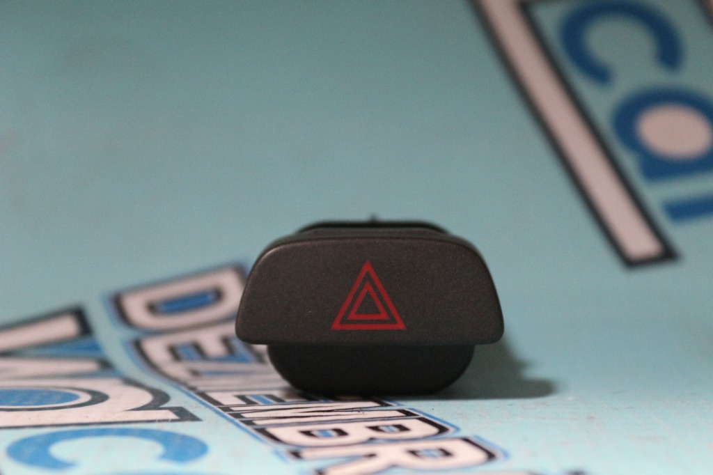 Buton avarie Ford Focus II cod: 4M5T13A350AC