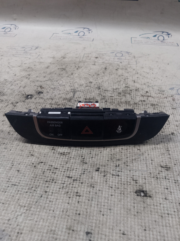 Buton avarie Hyundai Ix 35 2013