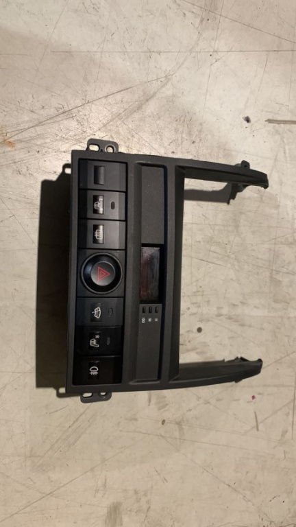 BUTON AVARIE KIA SORENTO 2005 (id: 431)