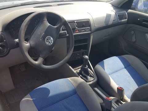 Buton avarie Volkswagen Golf 4 coupe