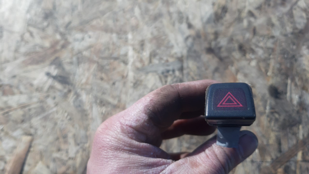 Buton avarie Volvo V50 D2