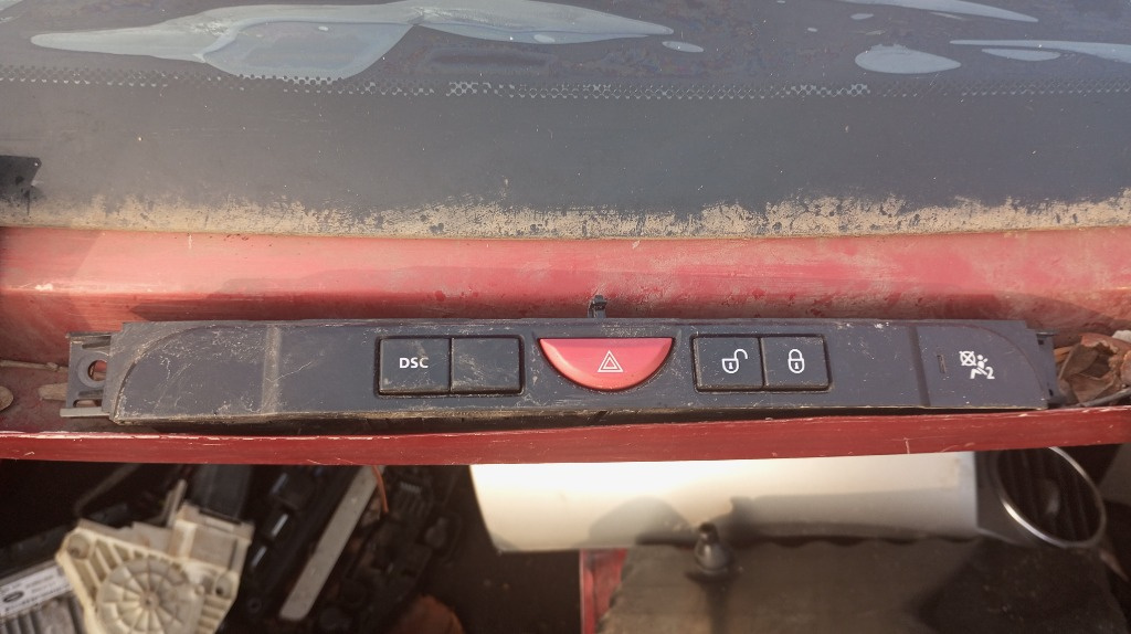 Buton avarii land rover Discovery 3