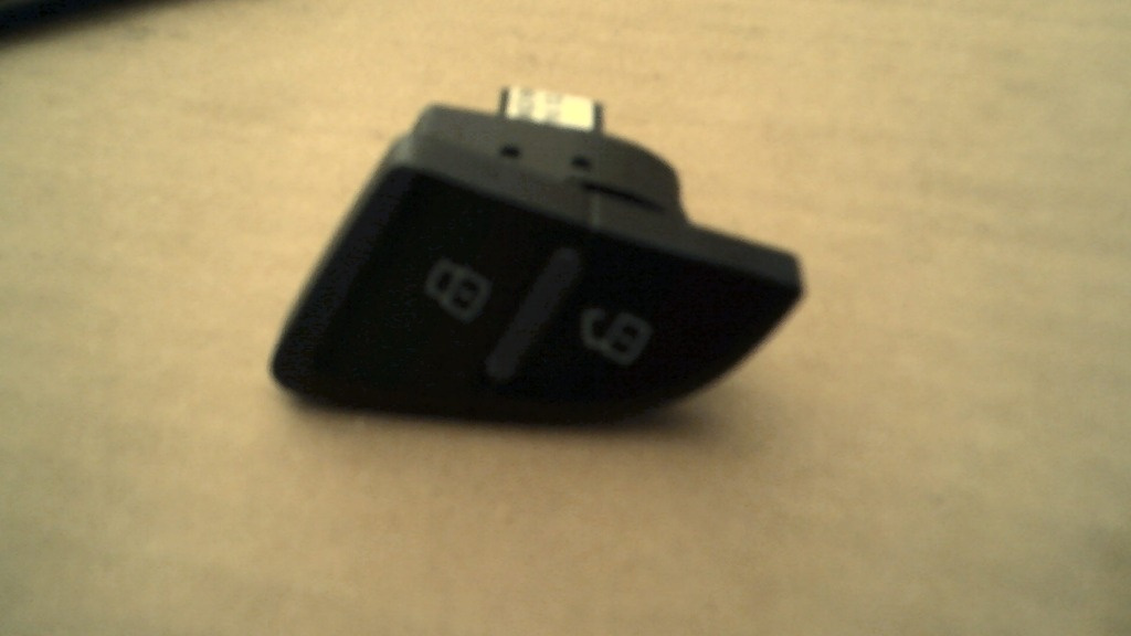 Buton blocare - deblocare usi Audi A4 B8, 8K296210
