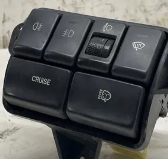 Buton control faruri ceata Subaru Forester