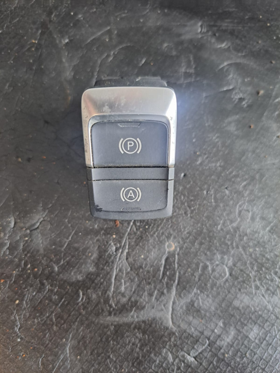 Buton de comutare frână de mână AUDI Q3 2011-2018 - COD 8U0927225E