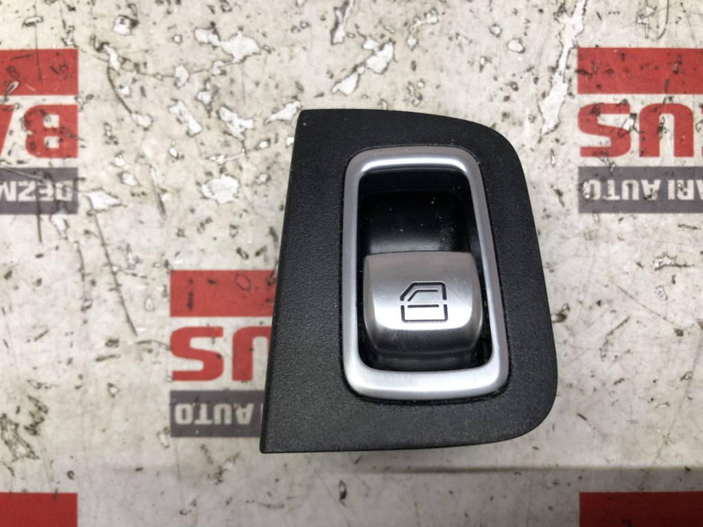 Buton Deschidere Geam Mercedes C Class W205 Cod : 