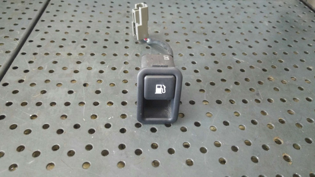 Buton deschidere rezervor hyundai santa fe 2 cm 93