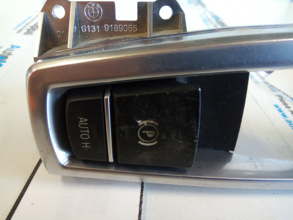 Buton frana de parcare f01 f02 f03 f04 Bmw 7 (f01, F02, F03, F04) an 2012 cod piesa 9159997