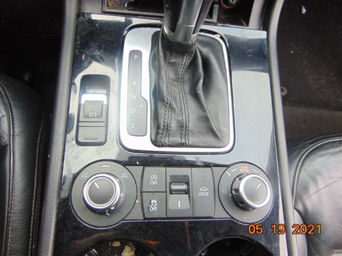 Buton frana mana vw touareg 7p dupa 2010 dezmembrez touareg 3.0 casa