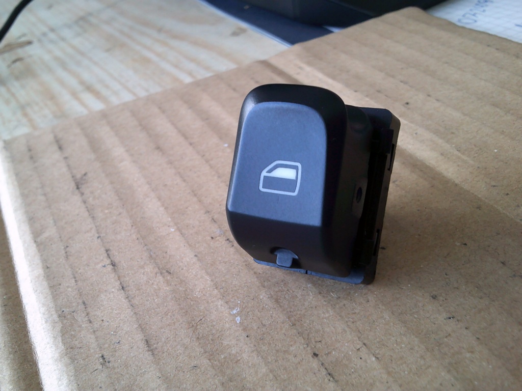 Buton geam electric Audi A5, A4 B8, cod 8K0959855A