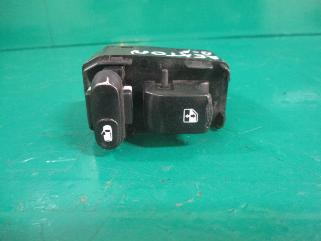 BUTON GEAM ELECTRIC DREAPTA FATA / BLOCARE USI SSA