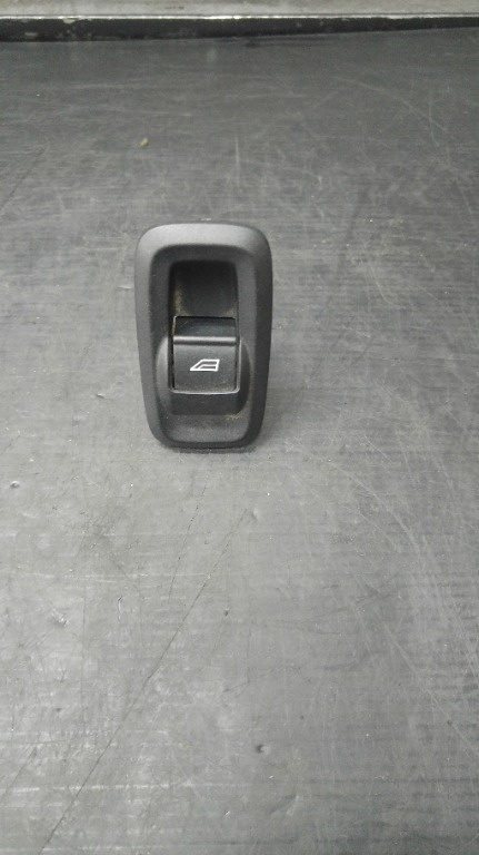 Buton geam electric dreapta spate ford fiesta 6 8a6t14529aa
