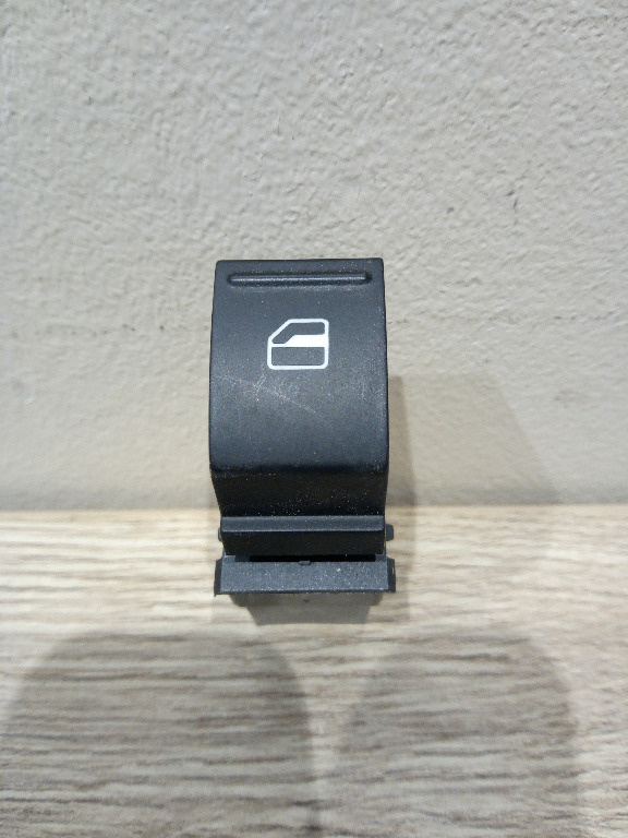 Buton geam electric stanga spate VW Golf 6, 1.6 TD