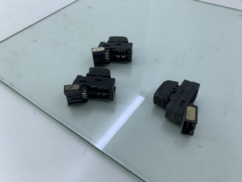 Buton geam stanga spate Suzuki SX4 M16A 