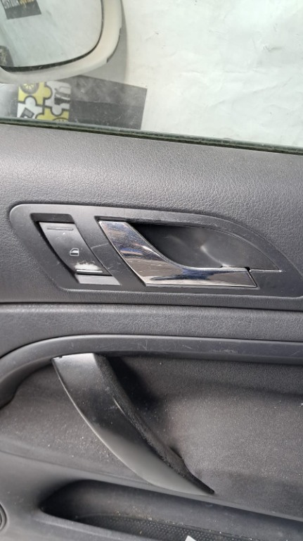 Buton geam usa dreapta fata Skoda Superb 1.9 TDI a