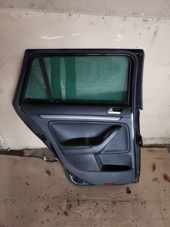 Buton geam usa stanga spate Golf 5 1.9 TDI combi a