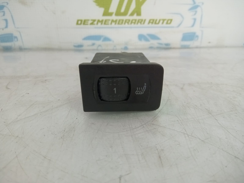 Buton incalzire scaun 1j0963564b Volkswagen VW Golf 4 [1997 - 2006] 1.6 benzina BCB