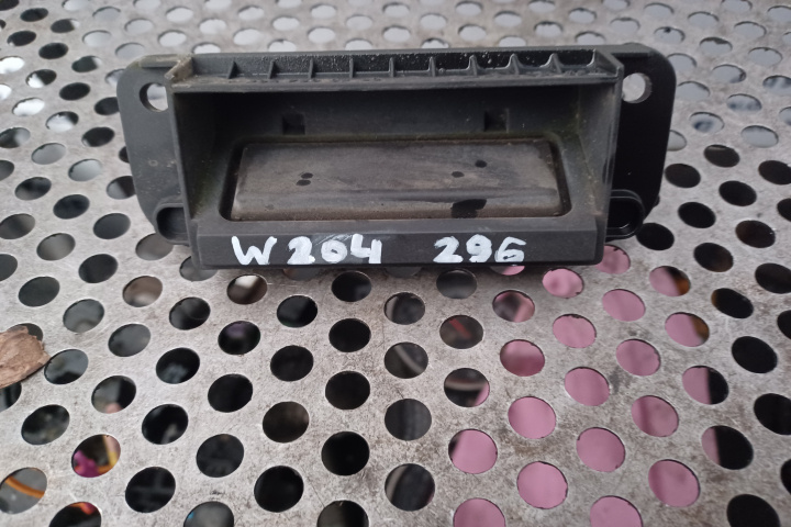 BUTON Mercedes-Benz C-Class W204/S204/C204 [facelift] [2011 - 2015] Sedan 4-usi C220  CDI MT (170 hp)