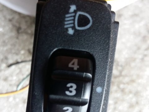 Buton reglaj faruri mitsubishi l200