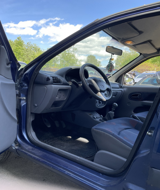 Buton reglaj faruri (*reglaj electric) Renault Clio 2 [1998 - 2005] Symbol Sedan 1.4 MT (75 hp)