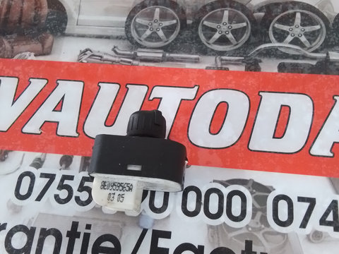 Buton reglaj oglinzi Audi A8 8E 3.0 Motorina 2006, 8E0959565A