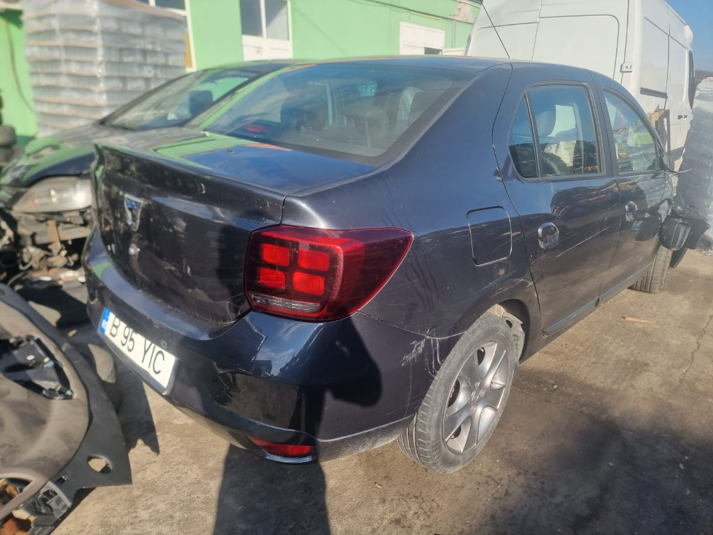 Buton reglaj oglinzi Dacia Logan 2 2018 berlina 1.0 sce JH3372