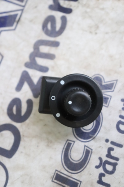 BUTON REGLAJ OGLINZI DACIA SANDERO 2 2015 255704649R