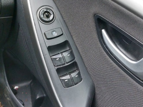 Buton reglaj oglinzi Hyundai i30 2014 hatchback 1.6