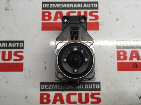 Buton reglaj oglinzi Hyundai i30 cod: 39y481 1110