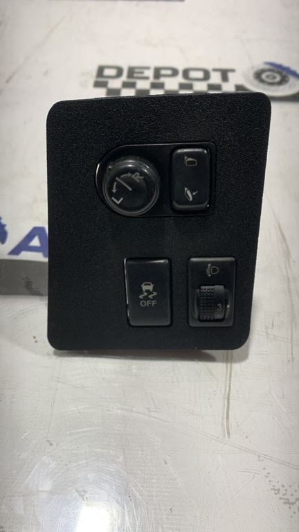 Buton reglaj oglinzi Nissan Qashqai 2010