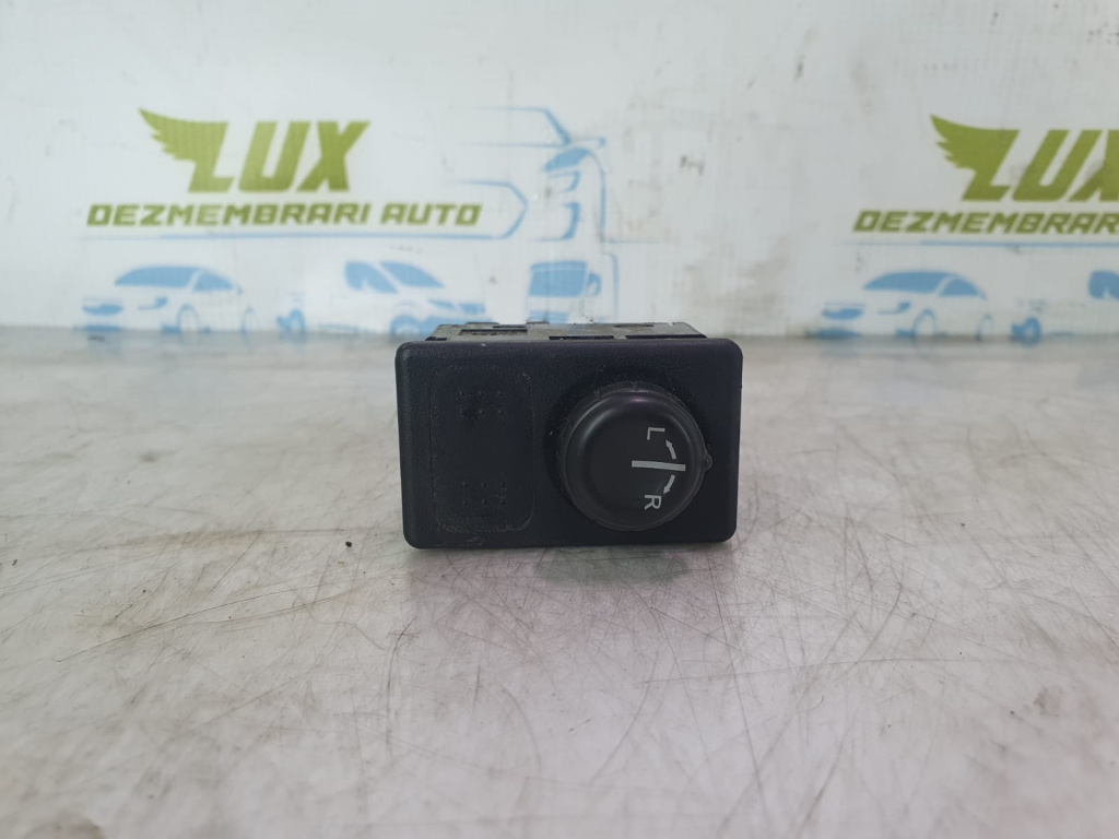 Buton reglaj oglinzi Nissan Terrano R50 [1995 - 2004]