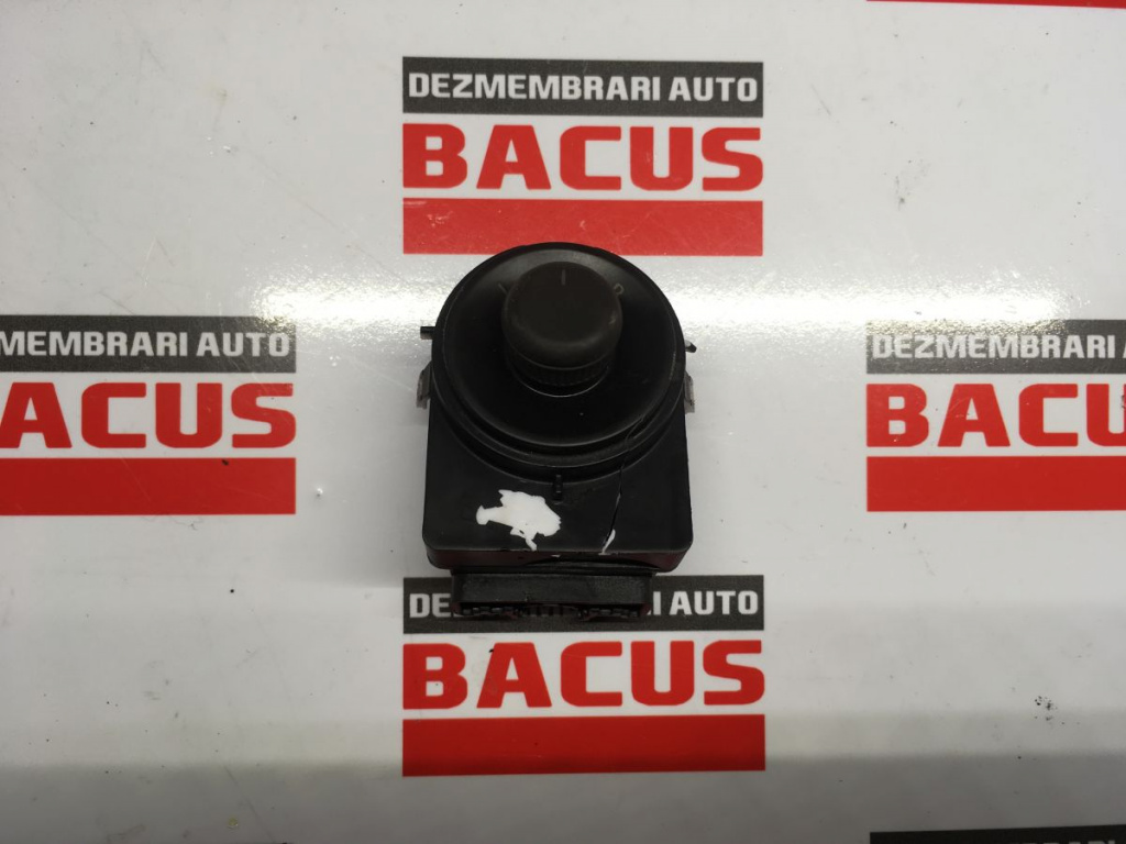 Buton reglaj oglinzi Opel Adam cod: 13271827